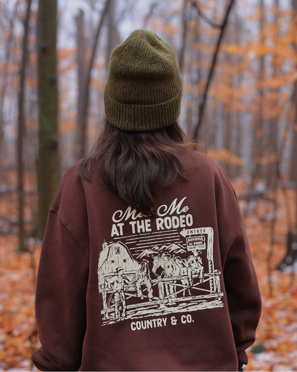 Chandail col rond dans l’arène brun chocolat – Rodéo Club II